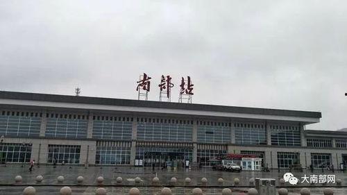 罗湖火车站爆料视频最新,现场实况引人关注 第2张 罗湖火车站爆料视频最新,现场实况引人关注 第2张