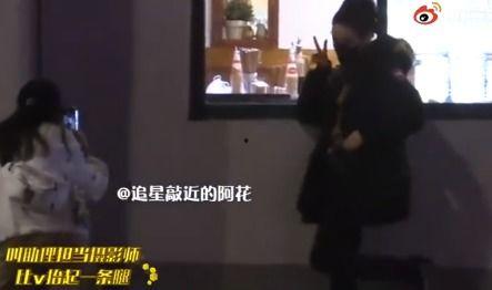 独家爆料狗仔专拍视频,狗仔队捕捉明星瞬间,视频曝光幕后花絮 第3张 独家爆料狗仔专拍视频,狗仔队捕捉明星瞬间,视频曝光幕后花絮 第3张