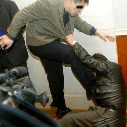 记者爆料虾扯蛋事件视频,记者爆料背后惊人真相 第2张 记者爆料虾扯蛋事件视频,记者爆料背后惊人真相 第2张