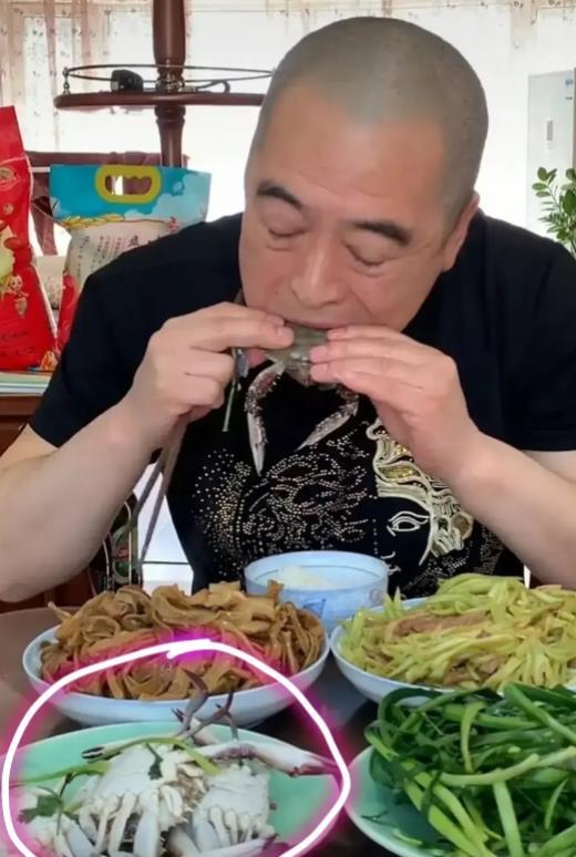 吃瓜网红东北人是谁啊,吃瓜网红东北人的真实身份 第3张 吃瓜网红东北人是谁啊,吃瓜网红东北人的真实身份 第3张