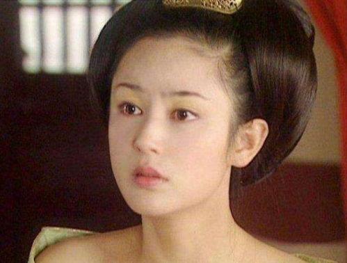 陈红年轻爆料视频,揭秘娱乐圈不为人知的往事 第2张 陈红年轻爆料视频,揭秘娱乐圈不为人知的往事 第2张