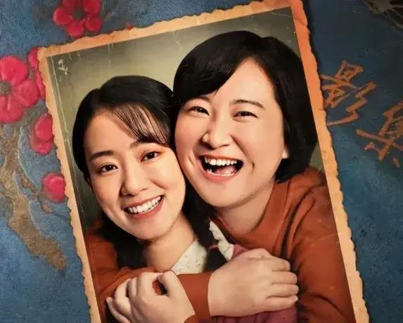 娱乐圈变成吃瓜圈了吗,从星光璀璨到吃瓜狂欢的演变 第2张 娱乐圈变成吃瓜圈了吗,从星光璀璨到吃瓜狂欢的演变 第2张