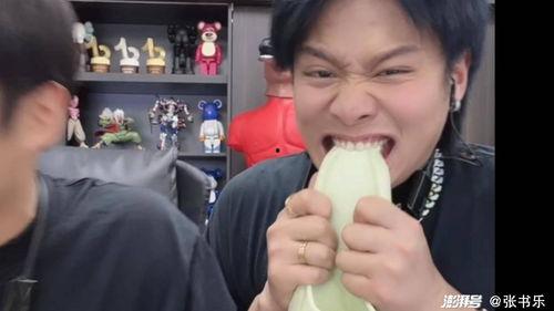 娱乐圈吃瓜小杨哥是谁啊,揭秘神秘网络红人背后的故事