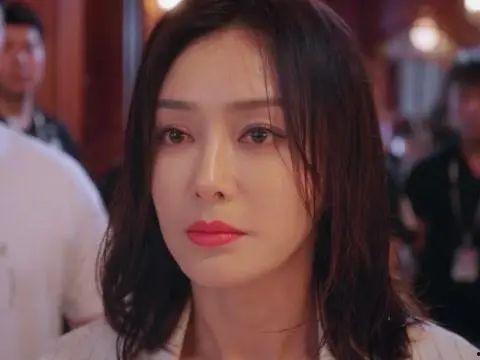 娱乐吃瓜女,揭秘明星幕后故事 第2张 娱乐吃瓜女,揭秘明星幕后故事 第2张