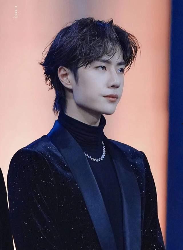 圈内八卦爆料王一博,揭秘娱乐圈背后的神秘恋情与精彩瞬间 第3张 圈内八卦爆料王一博,揭秘娱乐圈背后的神秘恋情与精彩瞬间 第3张