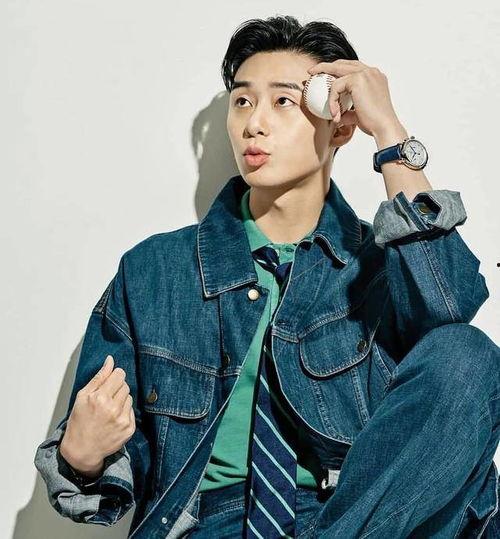 双男主娱乐圈吃瓜文,瓜田里的甜蜜较量 第2张 双男主娱乐圈吃瓜文,瓜田里的甜蜜较量 第2张