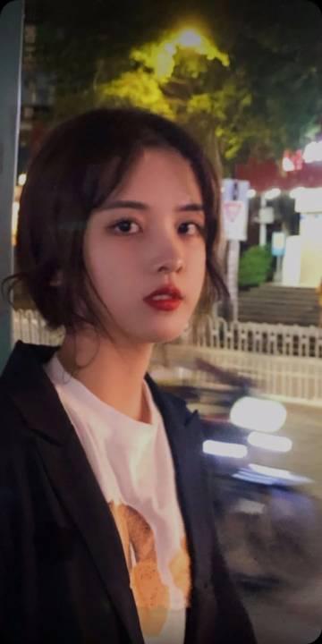 贤灿姐姐爆料微博视频,精彩瞬间幕后故事 第2张 贤灿姐姐爆料微博视频,精彩瞬间幕后故事 第2张