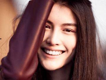 何穗最新爆料视频,揭秘时尚界背后的故事与心路历程 第3张 何穗最新爆料视频,揭秘时尚界背后的故事与心路历程 第3张