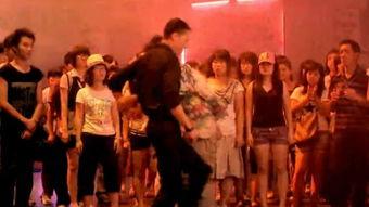 精舞门2在线观看,舞动青春,挑战极限! 第3张 精舞门2在线观看,舞动青春,挑战极限! 第3张