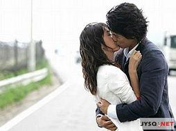 男与女在手机在线观看,性别差异下的手机在线观看行为解析 第2张 男与女在手机在线观看,性别差异下的手机在线观看行为解析 第2张