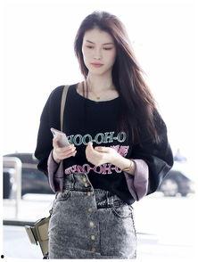 何穗最新爆料视频,揭秘时尚界背后的故事与心路历程