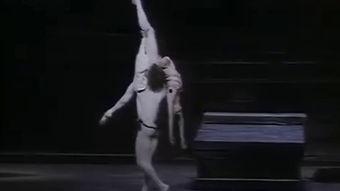 致命朱丽叶在线观看,在线观看,揭秘爱情与复仇的致命交织 第2张 致命朱丽叶在线观看,在线观看,揭秘爱情与复仇的致命交织 第2张